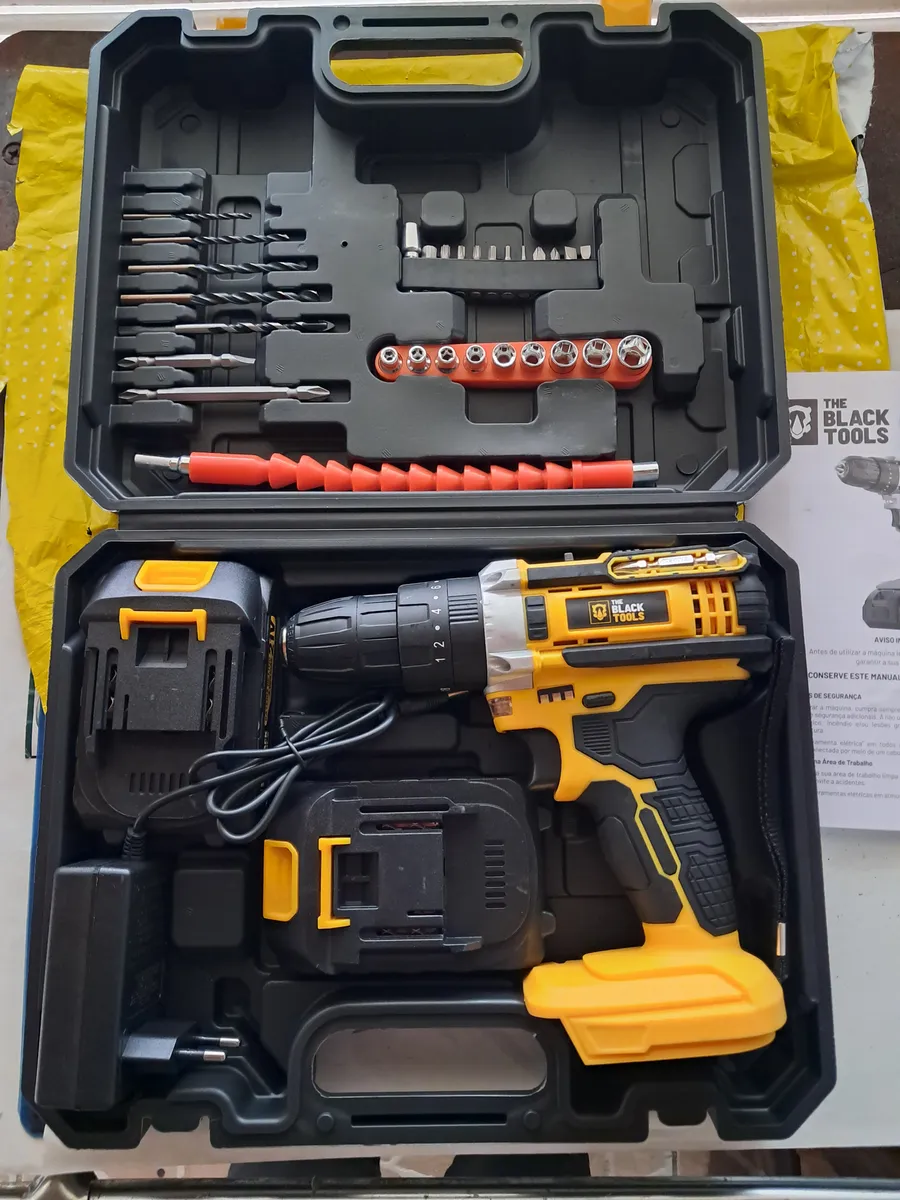 Parafusadeira The Black Tools com 2 baterias